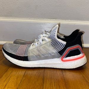 Adidas Ultraboost 2019 B37705 size 10.5